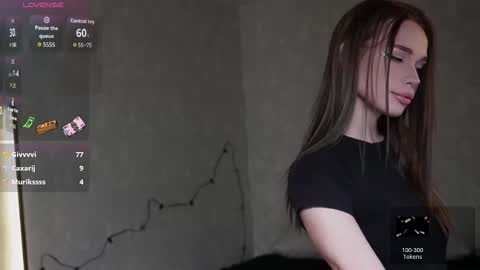 Snapshot of mindlure chatting on February 6, 2026, 5:34 am Emily online show from February 6, 2026, 5:34 am