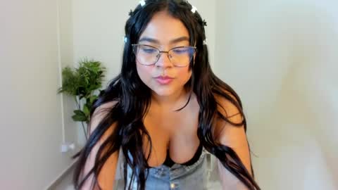 Snapshot of mindy_claker chatting on May 30, 2026, 1:52 pm Mindy online show from May 30, 2026, 1:52 pm