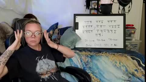 Snapshot of mindymars chatting on September 10, 2025, 3:45 pm Mindy Mars online show from September 10, 2025, 3:45 pm