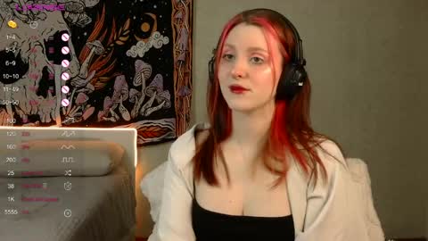 Snapshot of mine_doll chatting on May 25, 2026, 2:28 am Anny online show from May 25, 2026, 2:28 am