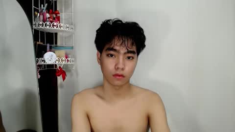 mingkla_man online show from March 20, 2026, 7:13 am