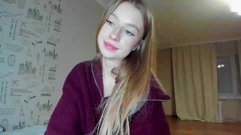 Snapshot of minidiva_ chatting on December 14, 2025, 8:35 pm Amelia online show from December 14, 2025, 8:35 pm