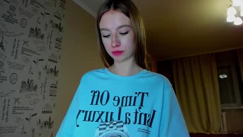 Snapshot of minidiva_ chatting on January 9, 2026, 10:44 pm Amelia online show from January 9, 2026, 10:44 pm