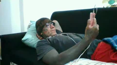 Snapshot of miniimgra chatting on March 9, 2025, 2:50 am miniimgra online show from March 9, 2025, 2:50 am