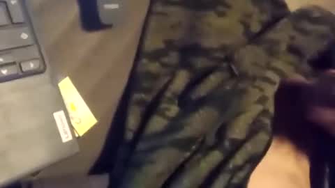 Snapshot of minimadmiguel0013 chatting on February 26, 2026, 6:01 am MIGUELEK13 online show from February 26, 2026, 6:01 am