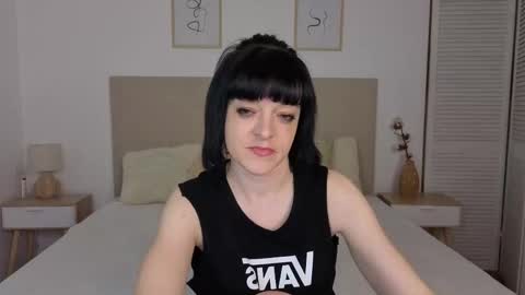 Molly online show from March 17, 2026, 10:46 pm