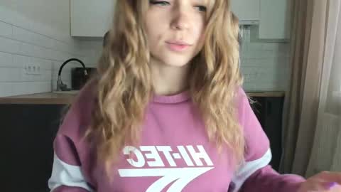 Snapshot of minionfriend chatting on October 15, 2025, 10:26 am minionfriend online show from October 15, 2025, 10:26 am