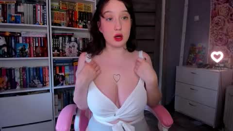 Ariana online show from October 11, 2025, 5:17 am