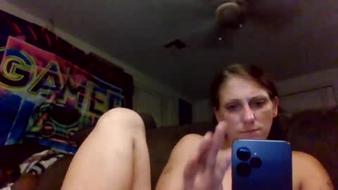 Snapshot of minnie2sexi chatting on June 24, 2026, 7:18 am Minnie online show from June 24, 2026, 7:18 am