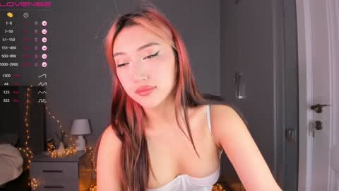 Snapshot of minnie_jin chatting on December 16, 2024, 3:00 pm minnie_jin online show from December 16, 2024, 3:00 pm