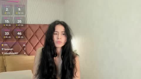 Snapshot of minniiemile chatting on October 4, 2025, 8:23 am Minnie online show from October 4, 2025, 8:23 am