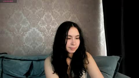 Minnie online show from April 26, 2026, 5:49 am
