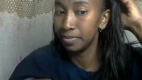 Snapshot of minouch211907 chatting on June 14, 2026, 2:41 pm minouch211907 online show from June 14, 2026, 2:41 pm