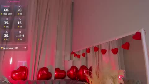 Lianna online show from February 11, 2025, 10:15 am