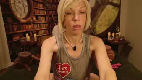 Snapshot of minxtessarae chatting on June 24, 2026, 3:27 am Tessa Rae online show from June 24, 2026, 3:27 am