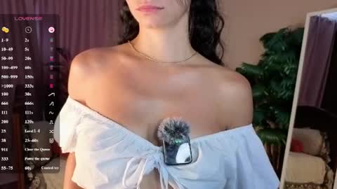 Snapshot of mioflare chatting on June 29, 2026, 2:51 am Mio online show from June 29, 2026, 2:51 am