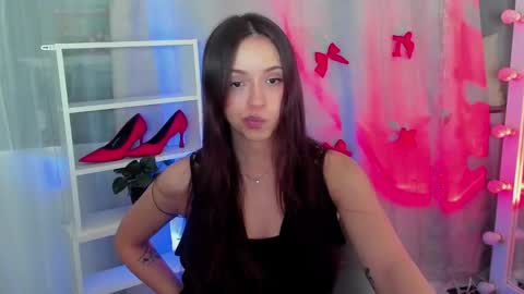 Snapshot of mipsymipson chatting on January 7, 2025, 10:22 am NEXT STREAM NOVEMBER 27282930 online show from January 7, 2025, 10:22 am