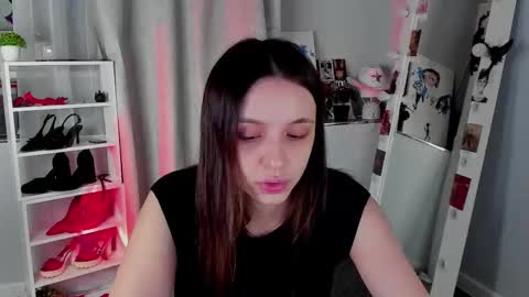 Snapshot of mipsymipson chatting on November 27, 2025, 10:17 am NEXT STREAM NOVEMBER 27282930 online show from November 27, 2025, 10:17 am