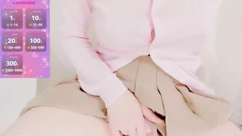 Snapshot of mira_05 chatting on October 4, 2025, 8:45 am mira online show from October 4, 2025, 8:45 am