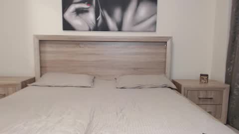 Snapshot of mira_jade chatting on September 18, 2025, 6:43 pm mira_jade online show from September 18, 2025, 6:43 pm