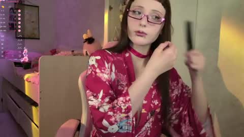 Mira online show from April 29, 2026, 9:21 pm