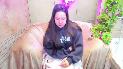 Snapshot of mira_karter chatting on February 22, 2025, 2:28 am Mira online show from February 22, 2025, 2:28 am