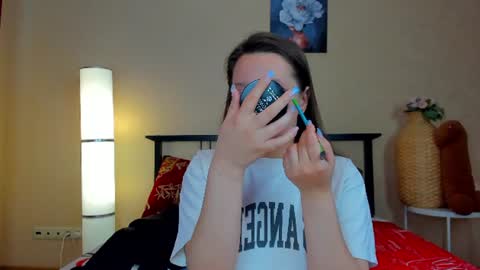 Snapshot of mira_karter chatting on June 14, 2026, 3:30 am Mira online show from June 14, 2026, 3:30 am