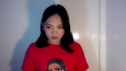 Mira Bella online show from March 4, 2025, 11:54 pm