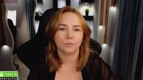 Snapshot of mira_mermayd chatting on October 15, 2025, 8:03 am Mira online show from October 15, 2025, 8:03 am