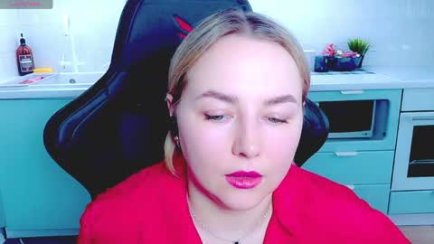 Mira online show from April 30, 2026, 2:07 am
