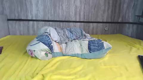 mira_one_ online show from June 29, 2026, 10:15 am