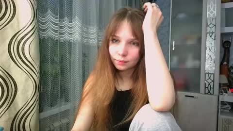 Snapshot of mira_princess chatting on May 15, 2026, 4:58 pm MIRAcle online show from May 15, 2026, 4:58 pm
