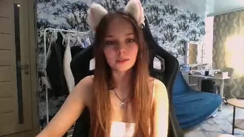 Snapshot of mira_princess chatting on July 22, 2026, 10:51 am MIRAcle online show from July 22, 2026, 10:51 am