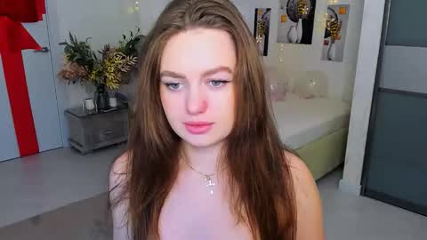 Emma online show from February 16, 2025, 1:16 pm