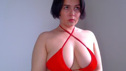Snapshot of miradiaz chatting on May 19, 2026, 6:31 am Meera online show from May 19, 2026, 6:31 am