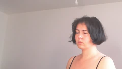 Snapshot of miradiaz chatting on June 15, 2026, 5:42 am Meera online show from June 15, 2026, 5:42 am