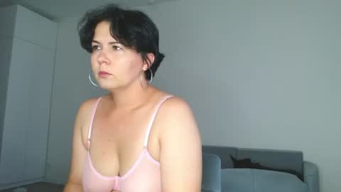 Snapshot of miradiaz chatting on July 18, 2026, 9:13 am Meera online show from July 18, 2026, 9:13 am