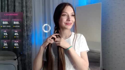 Snapshot of mirage1_ chatting on December 15, 2025, 9:30 pm mirage1_ online show from December 15, 2025, 9:30 pm