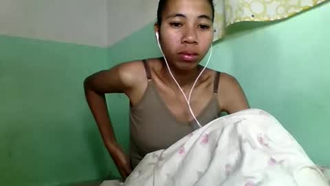 Snapshot of mirah881 chatting on September 28, 2025, 5:02 am mirah881 online show from September 28, 2025, 5:02 am