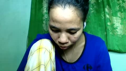 Snapshot of mirah881 chatting on June 14, 2026, 5:15 pm mirah881 online show from June 14, 2026, 5:15 pm
