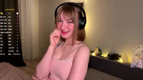 Mira online show from April 26, 2026, 8:17 pm
