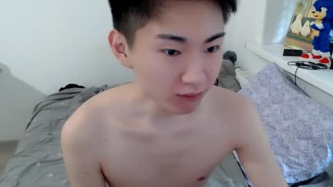 Snapshot of miram_yoo chatting on May 28, 2026, 2:42 am online show from May 28, 2026, 2:42 am