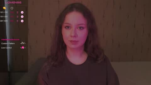 Snapshot of miranadevl chatting on October 3, 2025, 7:16 am Kira online show from October 3, 2025, 7:16 am