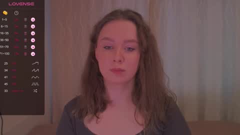 Snapshot of miranadevl chatting on November 26, 2025, 12:17 pm Kira online show from November 26, 2025, 12:17 pm