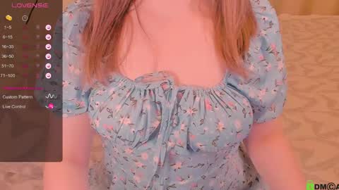 Kira online show from April 30, 2026, 8:57 pm