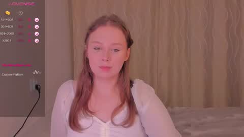 Snapshot of miranadevl chatting on July 28, 2026, 10:09 pm Kira online show from July 28, 2026, 10:09 pm