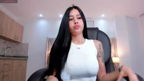 miranda_crawfor online show from October 21, 2025, 12:06 pm