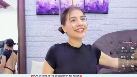 Snapshot of miranda_doll_ chatting on October 3, 2025, 12:02 pm online show from October 3, 2025, 12:02 pm