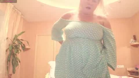 Snapshot of miranda_robinson chatting on July 28, 2026, 8:52 pm Miranda online show from July 28, 2026, 8:52 pm