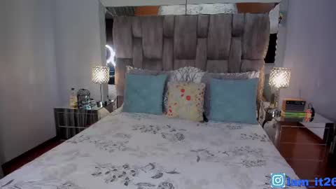 Snapshot of mirandacollins_ chatting on July 21, 2026, 12:46 am Miranda online show from July 21, 2026, 12:46 am